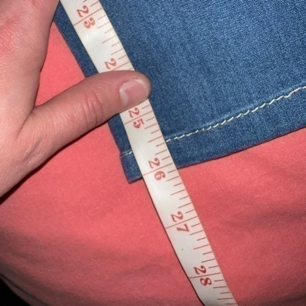 high waisted blue Wallflower Jean size 3 - Picture 5 of 7